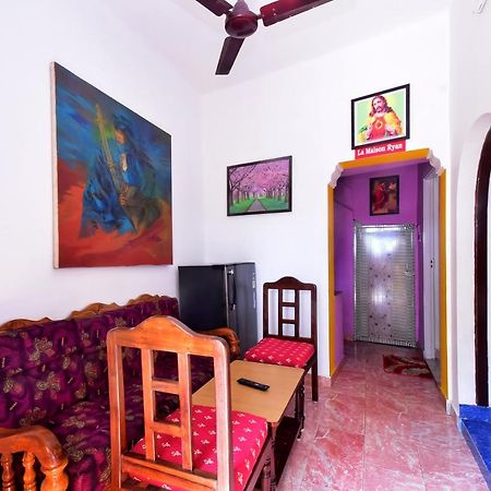 Villa Betty Beach Front Pondicherry Exterior foto